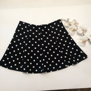 Forever 21 Junior's Skirt Size M